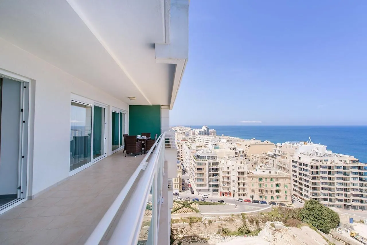 סליאמה Seafront Luxury Apartment With Pool
